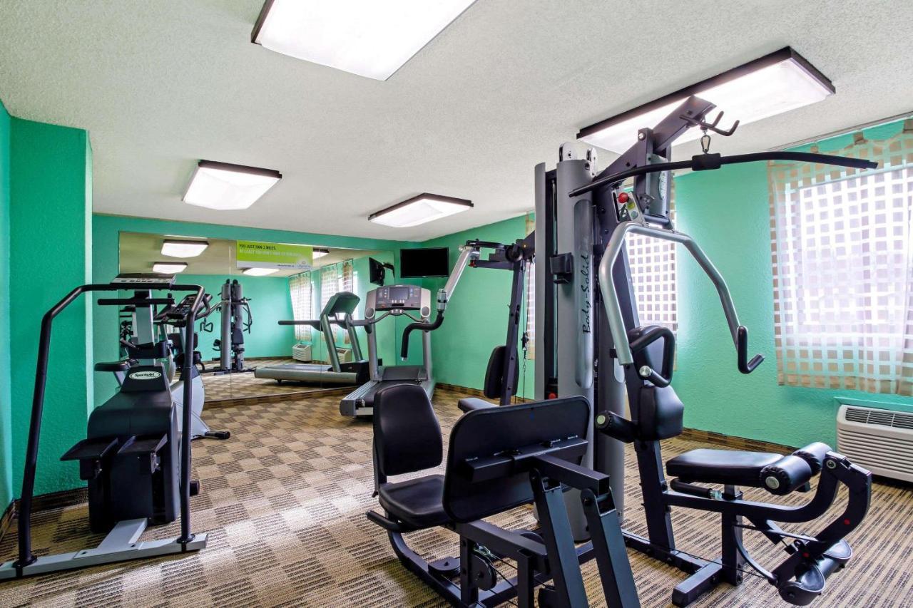 La Quinta By Wyndham Armonk Westchester Cnty Apt Bagian luar foto