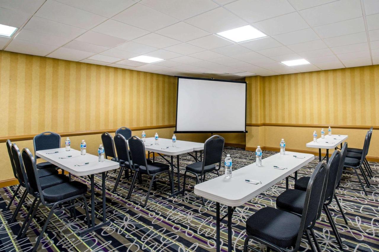 La Quinta By Wyndham Armonk Westchester Cnty Apt Bagian luar foto
