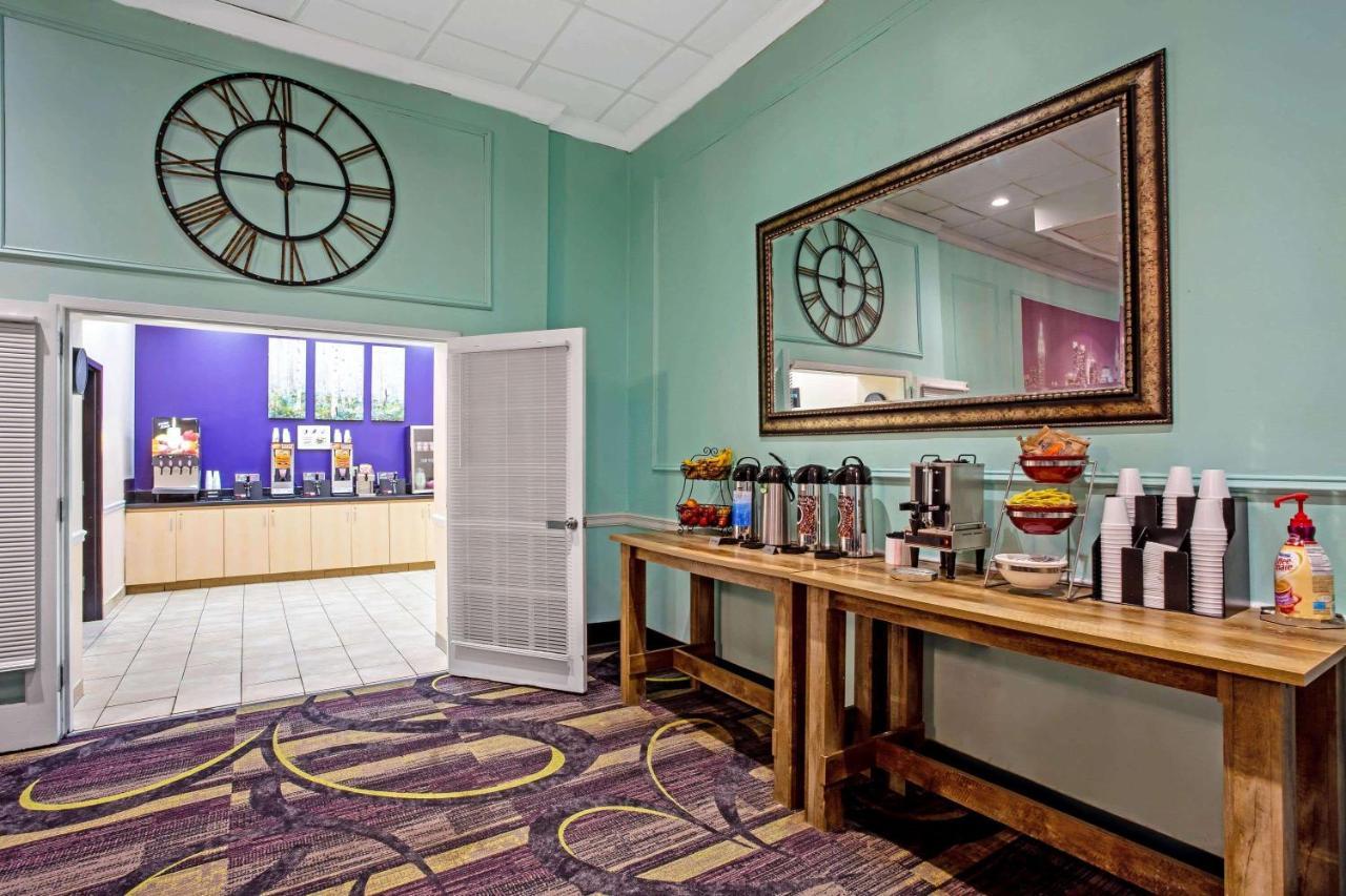 La Quinta By Wyndham Armonk Westchester Cnty Apt Bagian luar foto