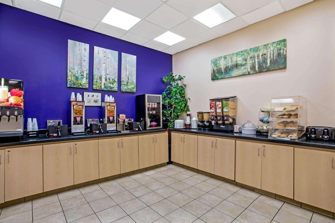 La Quinta By Wyndham Armonk Westchester Cnty Apt Bagian luar foto