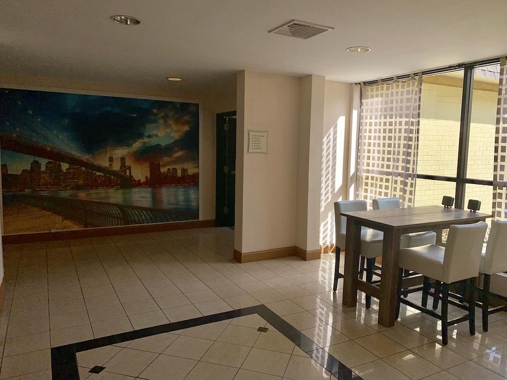 La Quinta By Wyndham Armonk Westchester Cnty Apt Bagian luar foto