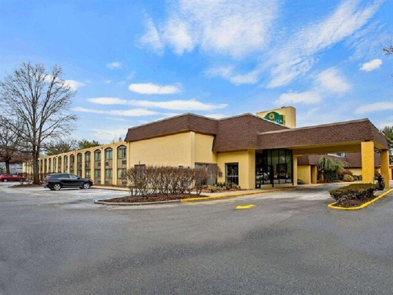 La Quinta By Wyndham Armonk Westchester Cnty Apt Bagian luar foto