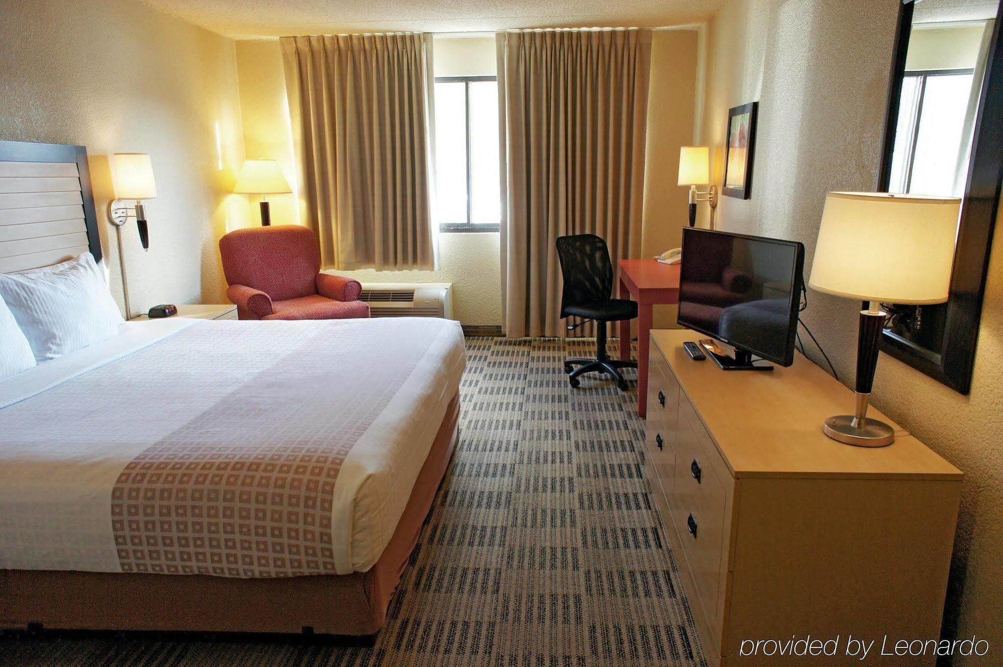 La Quinta By Wyndham Armonk Westchester Cnty Apt Bagian luar foto